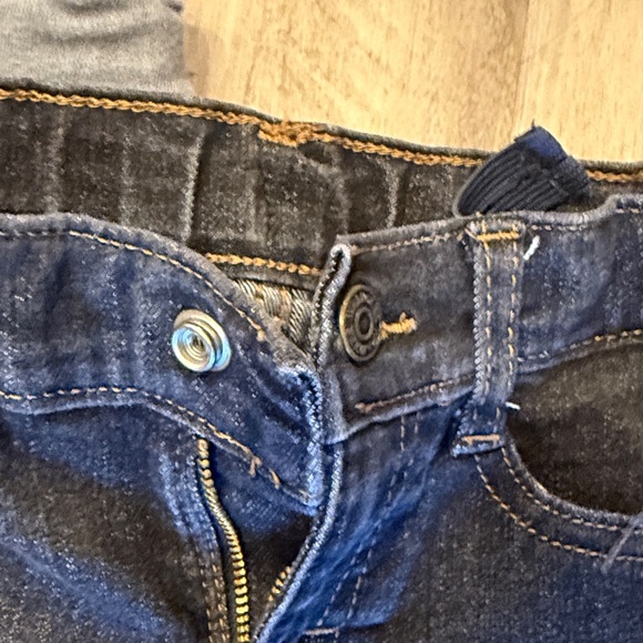 Stylish Kids Denim Jeans - Black and Gray - Picture 2 of 10